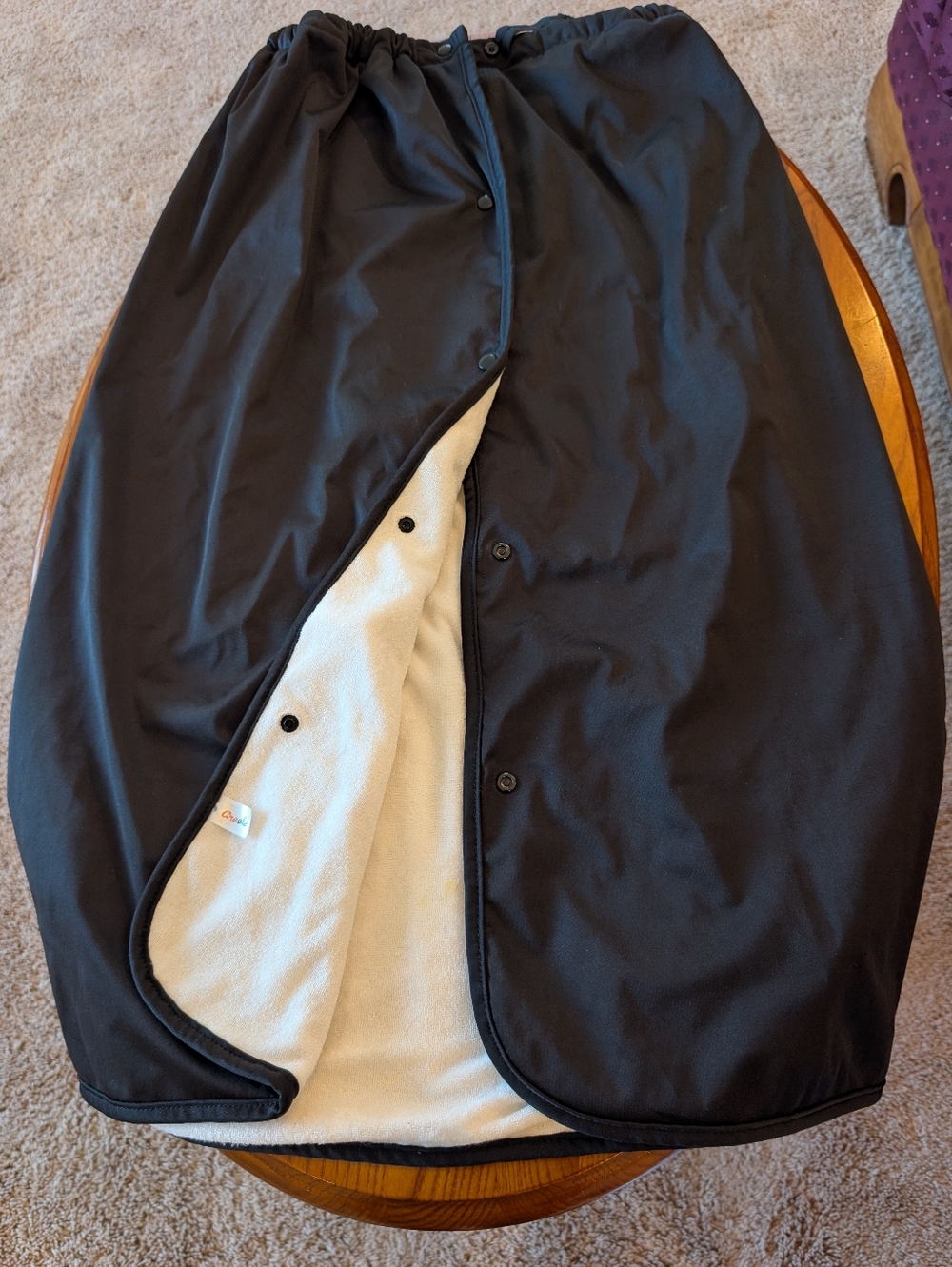 Bamboo Lined Black Spa-Style Towel Wrap - Picture 2 of 11